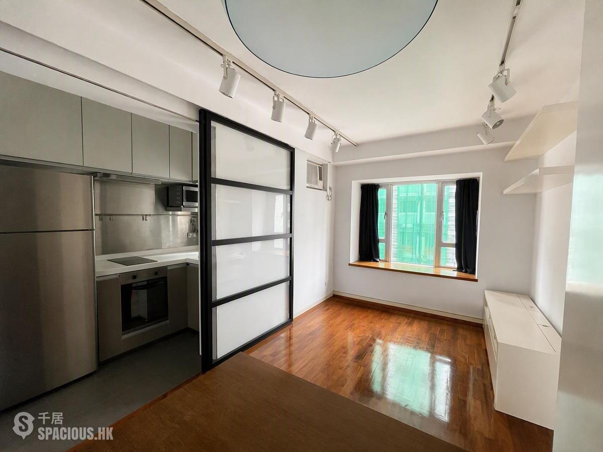 Mid Levels Central - Midland Court 01