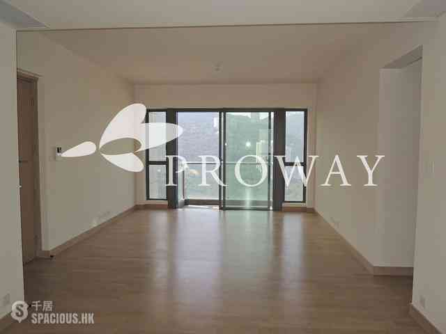 Happy Valley - Broadwood Twelve 01
