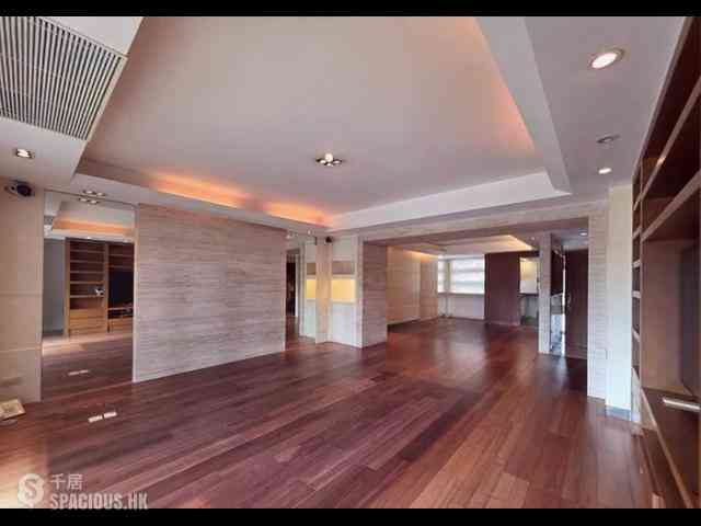 Stubbs Road - Villa Monte Rosa Block E 02