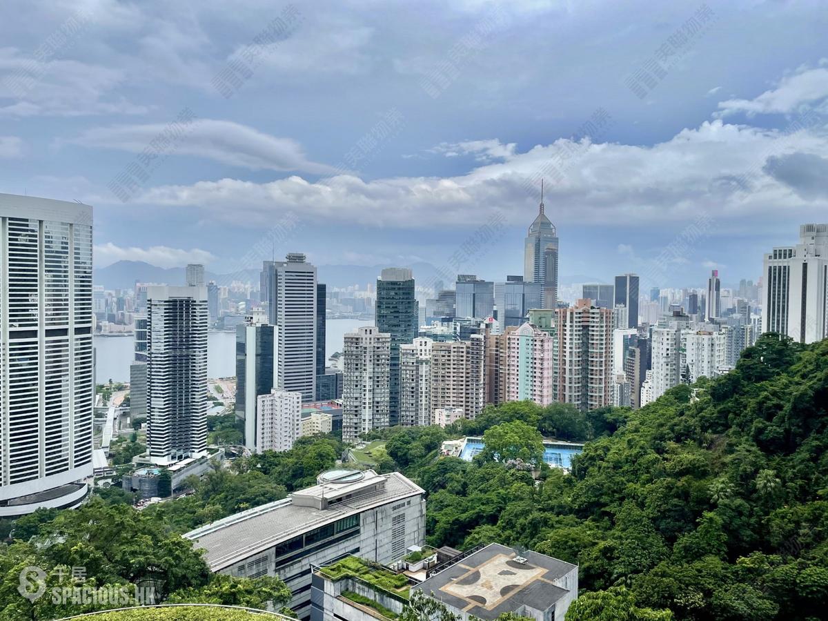 Mid Levels East - Hong Villa 01