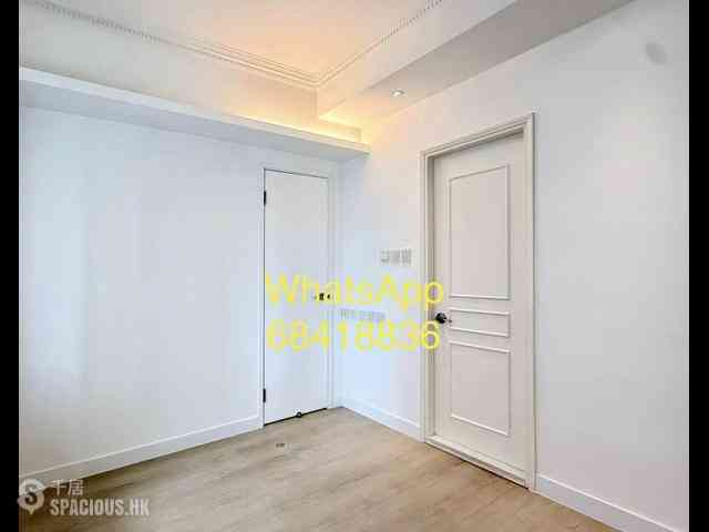 Mid Levels Central - Hillsborough Court 02