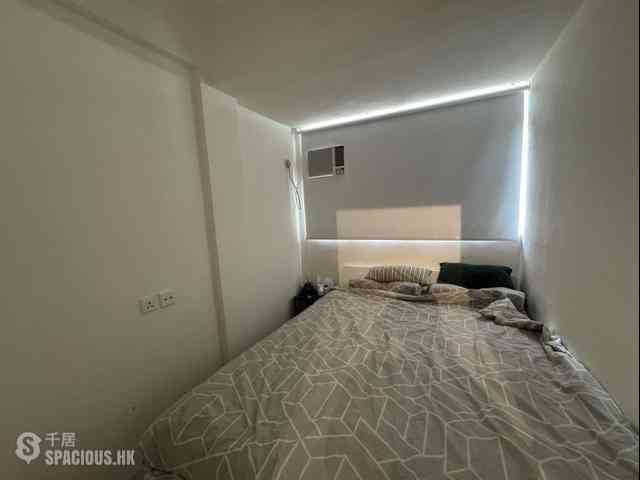 Poho - 152-154, Hollywood Road 05