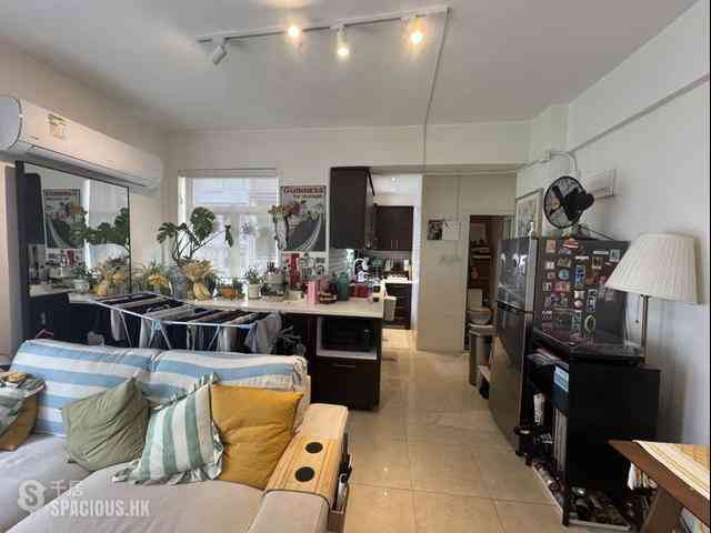 Poho - 152-154, Hollywood Road 03