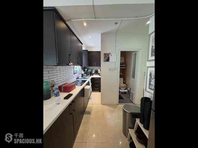 Poho - 152-154, Hollywood Road 04
