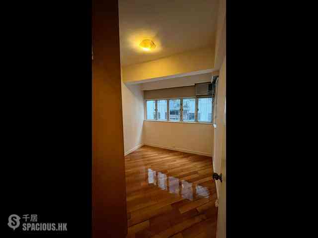 Causeway Bay - Chee On Building 04