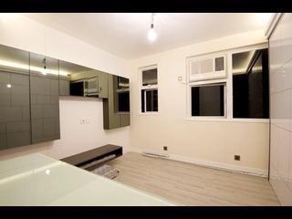 Kennedy Town - Hau Wo Court 02