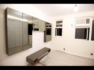 Kennedy Town - Hau Wo Court 04