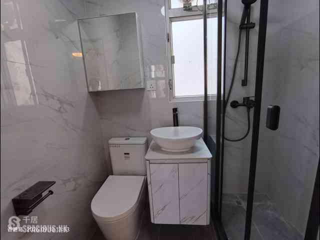 Wan Chai - Luen Fat Mansion 03