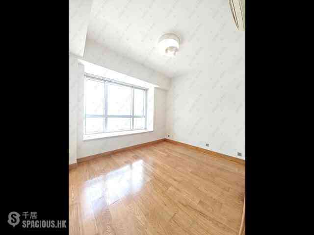 Wong Chuk Hang - Marinella Block 6 04