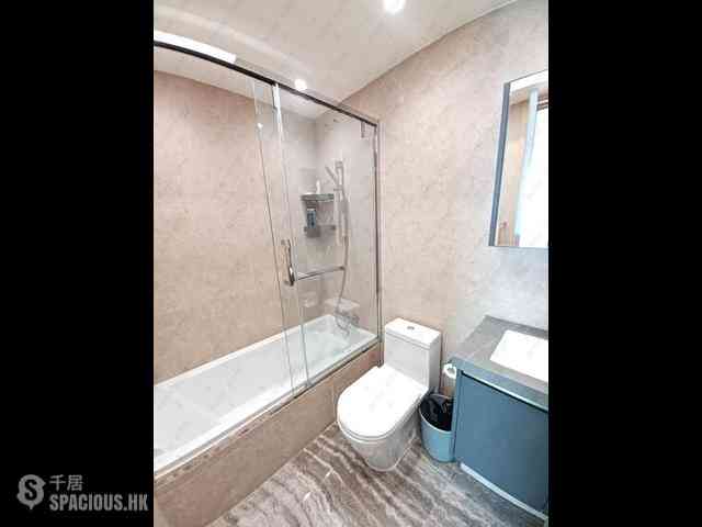 Wong Chuk Hang - Marinella Block 2 10