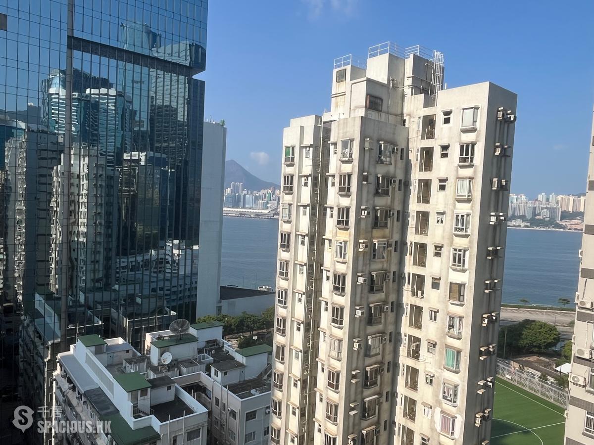 Quarry Bay - Royal Terrace 01