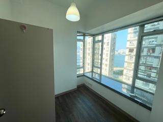 Quarry Bay - Royal Terrace 05