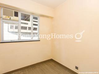 Mid Levels West - Bonanza Court 05