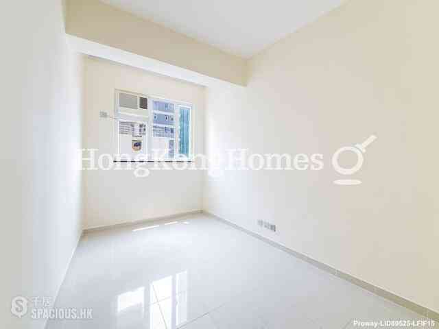 Mid Levels West - Bonanza Court 06