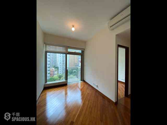 Wan Chai - The Avenue Phase 2 Block 1 03
