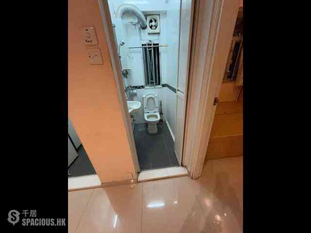 Mong Kok - Richview Mansion 05