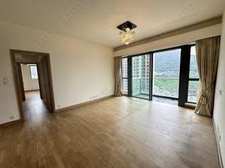 Happy Valley - Broadwood Twelve 02