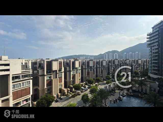 Discovery Bay - Discovery Bay Phase 16 Poggibonsi 04