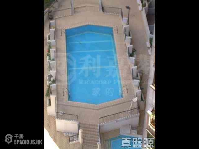 Sai Ying Pun - Ning Yeung Terrace Block A 02