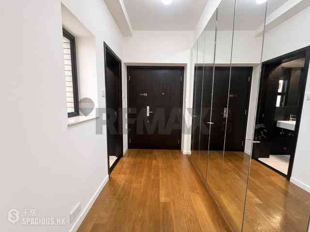 Repulse Bay - Ruby Court 05