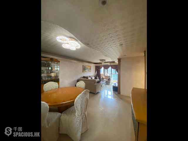 Tsim Sha Tsui East - Hilton Towers 01