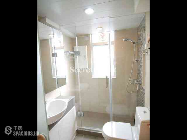 Mid Levels Central - Jadestone Court 09