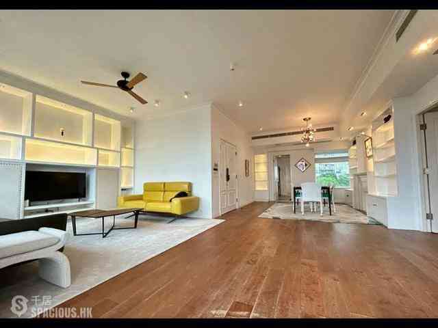 Mid Levels East - Bowen Place 03