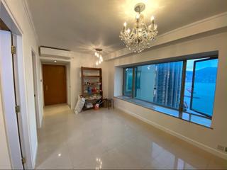 Tai Kok Tsui - Hampton Place Tower 2 02