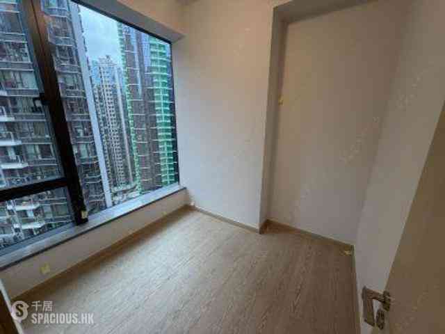 Wong Chuk Hang - The Southside Phase 4A 07