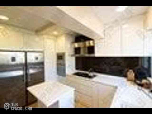 Pok Fu Lam - Baguio Villa Block 25 03