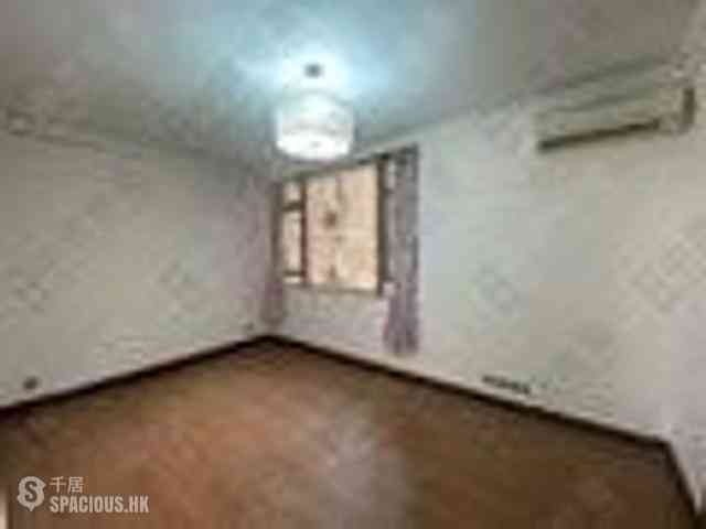Pok Fu Lam - Baguio Villa Block 23 03