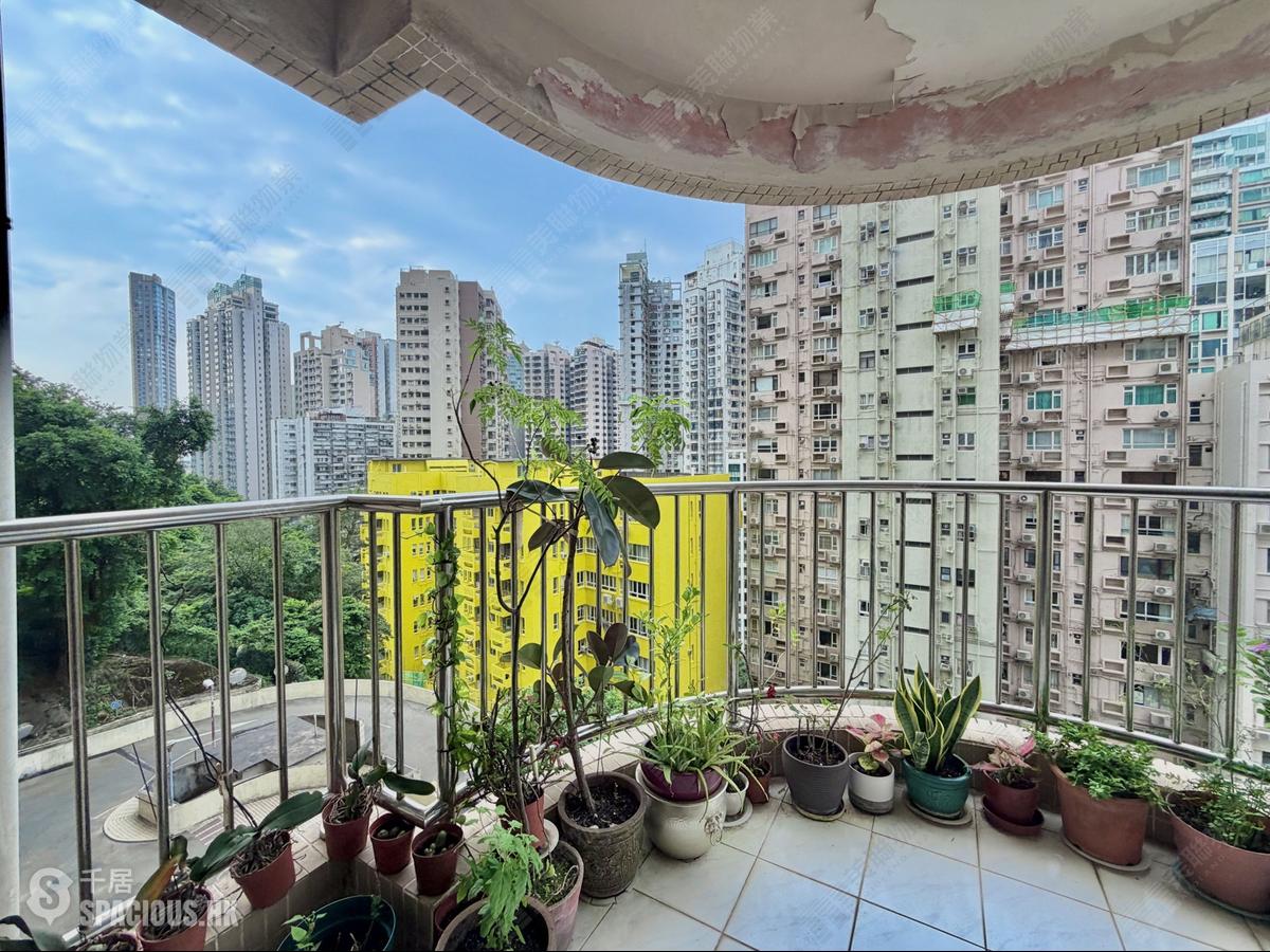 Gold Coast / So Kwun Wat - Pearl Garden 01
