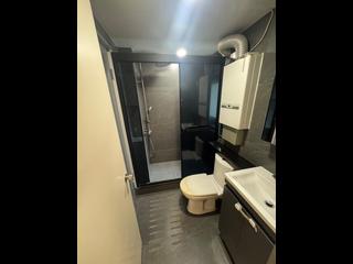 Mid Levels Central - 6B-6E, Bowen Road 05