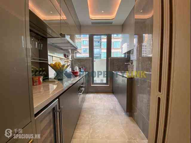 Sai Ying Pun - Upper Manor 10