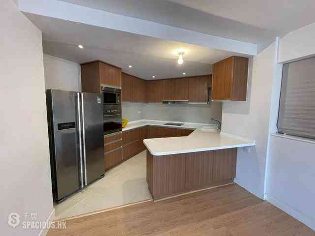 Discovery Bay - Discovery Bay Phase 5 Greenvale Village Greenwood Court (Block 7) 01