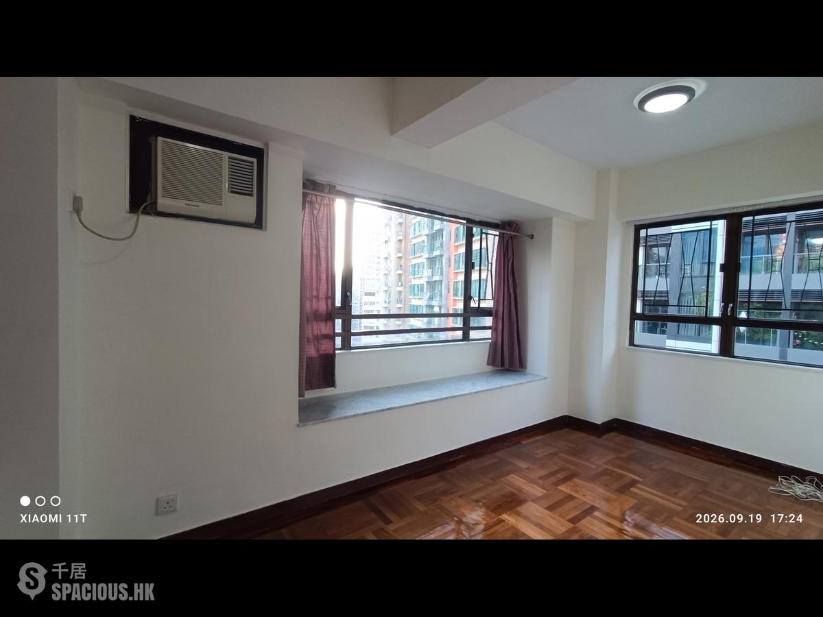 Kennedy Town - Axeford Villa 01