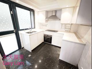 Clear Water Bay - Hillview Court 07