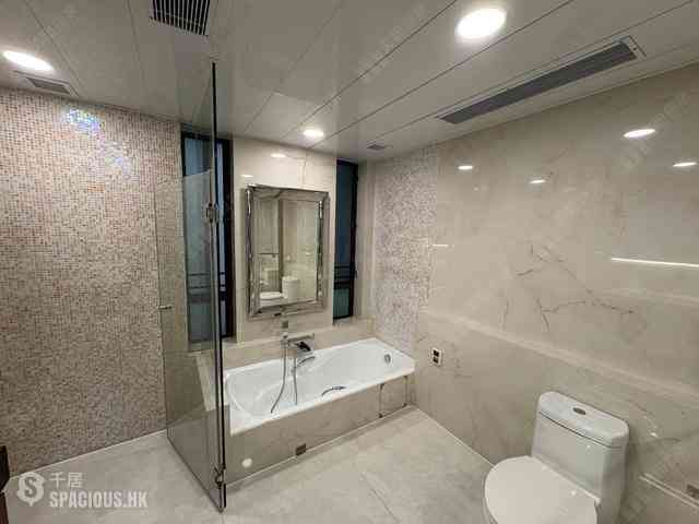 Mid Levels Central - 11, Macdonnell Road 07