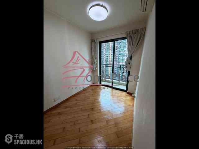 Sheung Wan - Medal Court 02