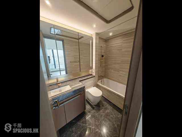 Kowloon Bay - Uptown East 15