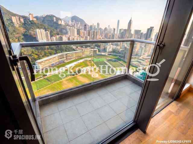 Happy Valley - Broadwood Twelve 02