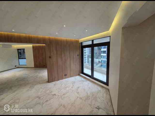 Soho - Albron Court 04