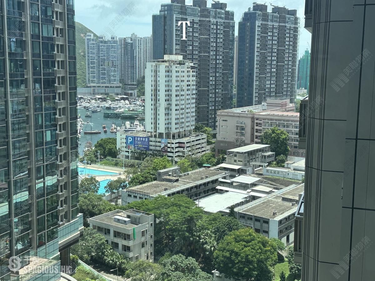Wong Chuk Hang - The Southside Phase 3C Blue Coast II 01