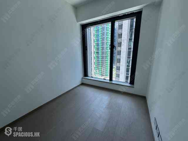Wong Chuk Hang - The Southside Phase 3C Blue Coast II 08