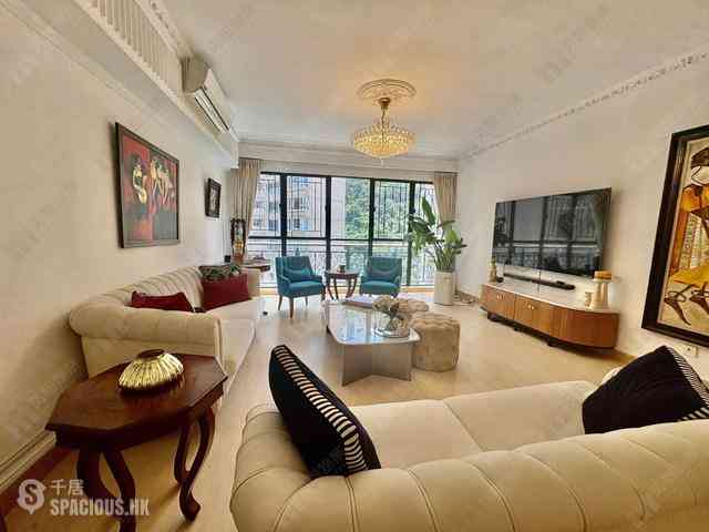 Mid Levels Central - Clovelly Court Block 2 01