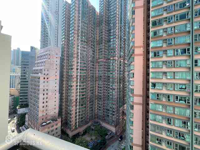Sheung Wan - Medal Court 02