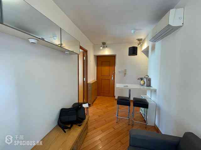 Sheung Wan - Medal Court 05