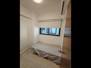 Wan Chai - Chin Hung Building 06
