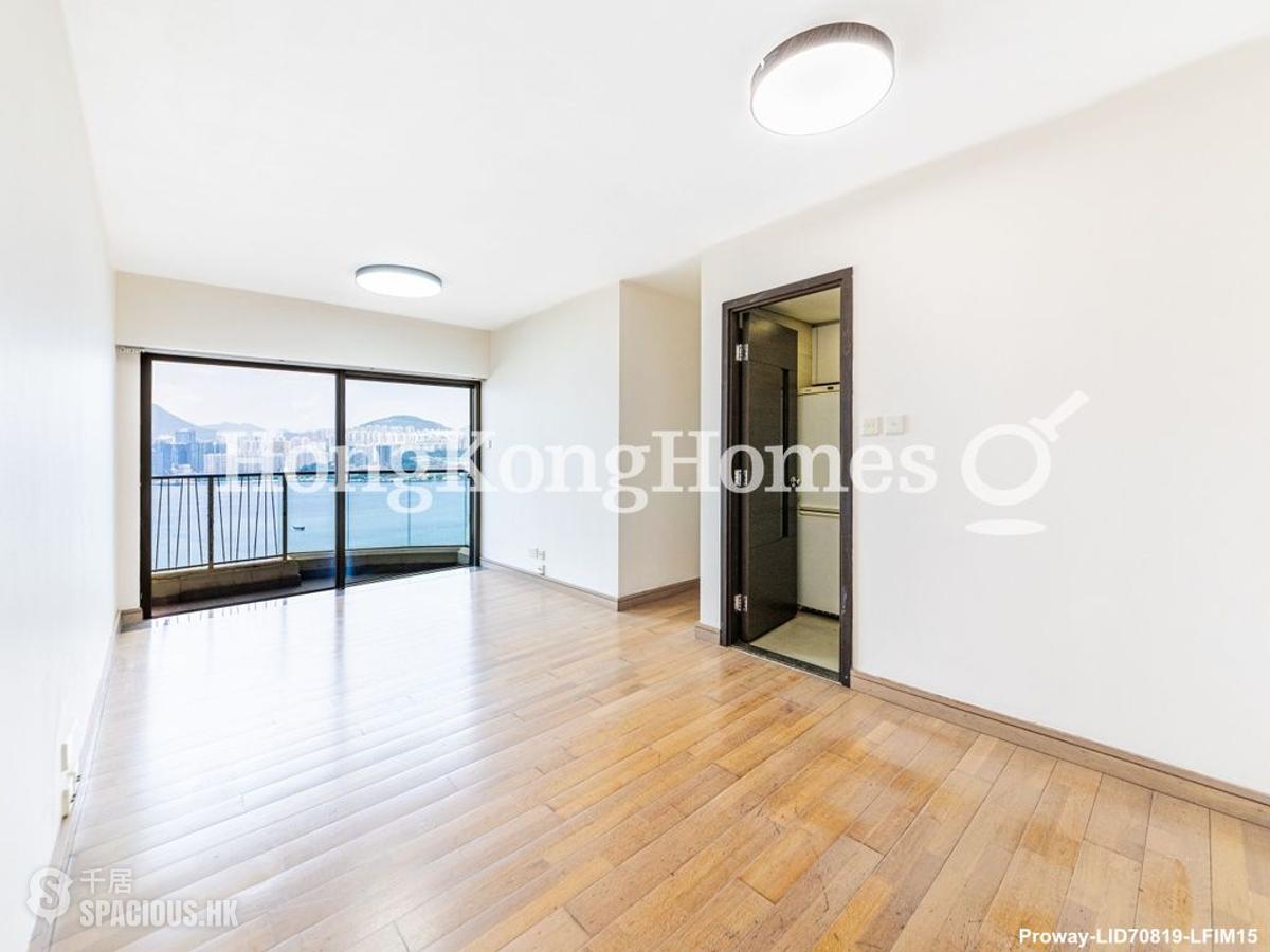 Sai Wan Ho - Grand Promenade 01