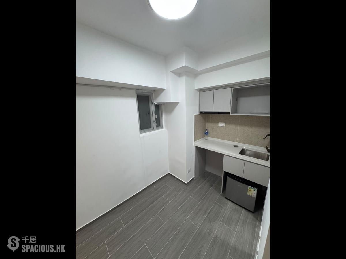 Mong Kok - Yau Wo Apartments 01